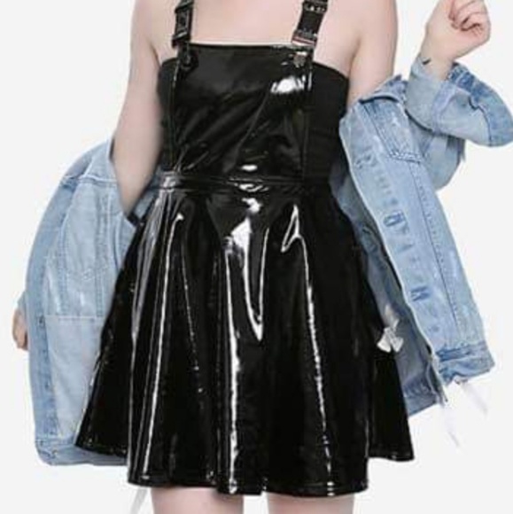 Hot Topic Dresses & Skirts - NWT XS Hot Topic Black Faux Leather Overall Skirt
